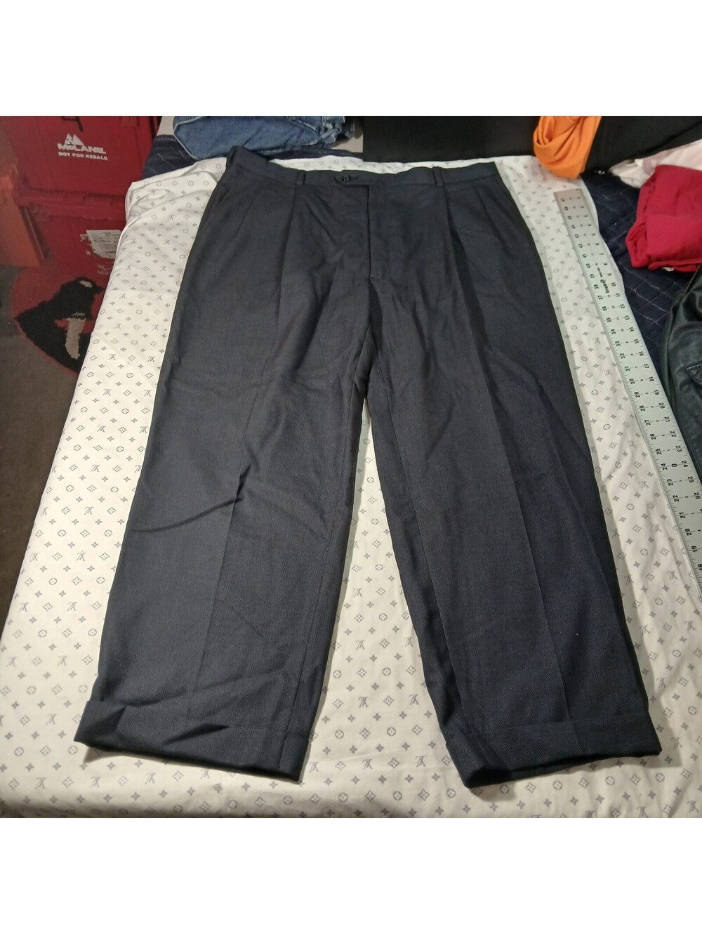 Vintage Burberry Mens Dark Gray Dress Pants Flat Front Trousers Wool Blend 40x32